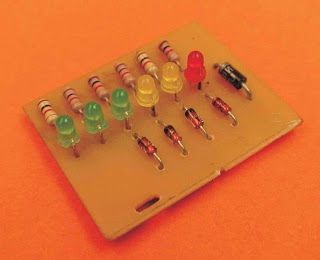 LEDs sincronizados com áudio - VU - led (Simples montagem) VUcomleds