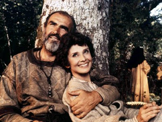 Estilos de Decoración V : Gótico, Tudor, Victoriano, Renacentista y San Valentín - Página 38 Robin-Connery-Hepburn_l