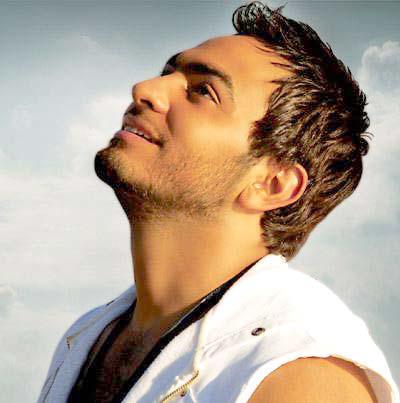 تامر حسني اغنيه خدني من الدنيا بكلمات وتوزيع جديد 2011 Tamer-hosny-