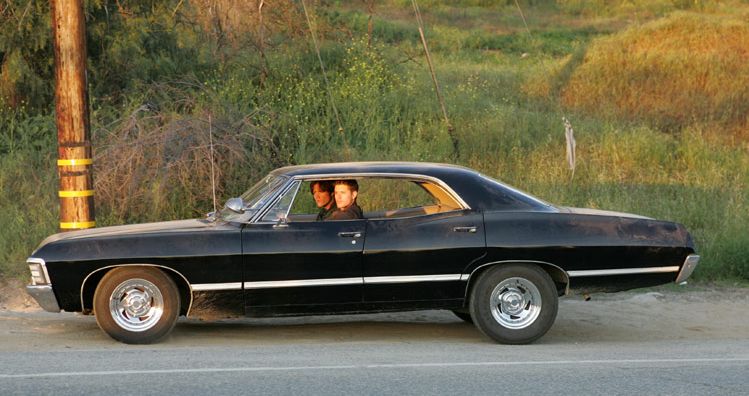 Automóveis  1967-chevrolet-impala-supernatural-lg