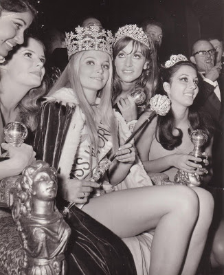 Lịch sử sắc đẹp quốc gia theo yêu cầu. - Page 15 Miss_world_1969