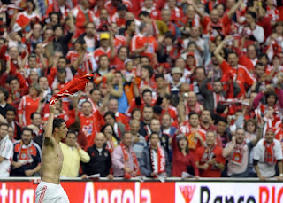 Fotos e Videos dos Festejos do 32º Titulo do SL BENFICA Gol2