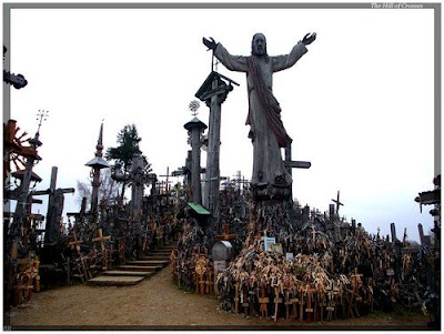  Bukit Salib Lithuania Yang Luar Biasa Hill-of-Crosses-2