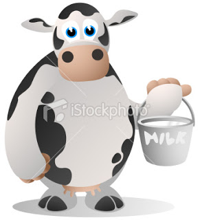 حدوته ظريفة ( ديل الفأر ) لحبايبي الصغار  Ist2_9788045-cow-with-milk-bucket-cartoon