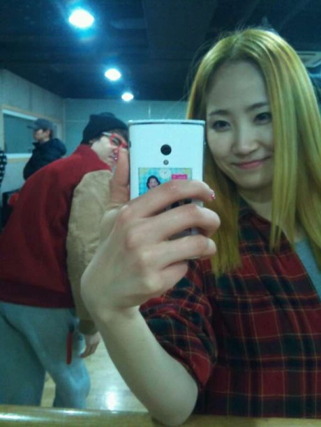 Wonder Girls Fan Club - Página 8 20101213_wondergirlsyeeunblonde_01-460x613