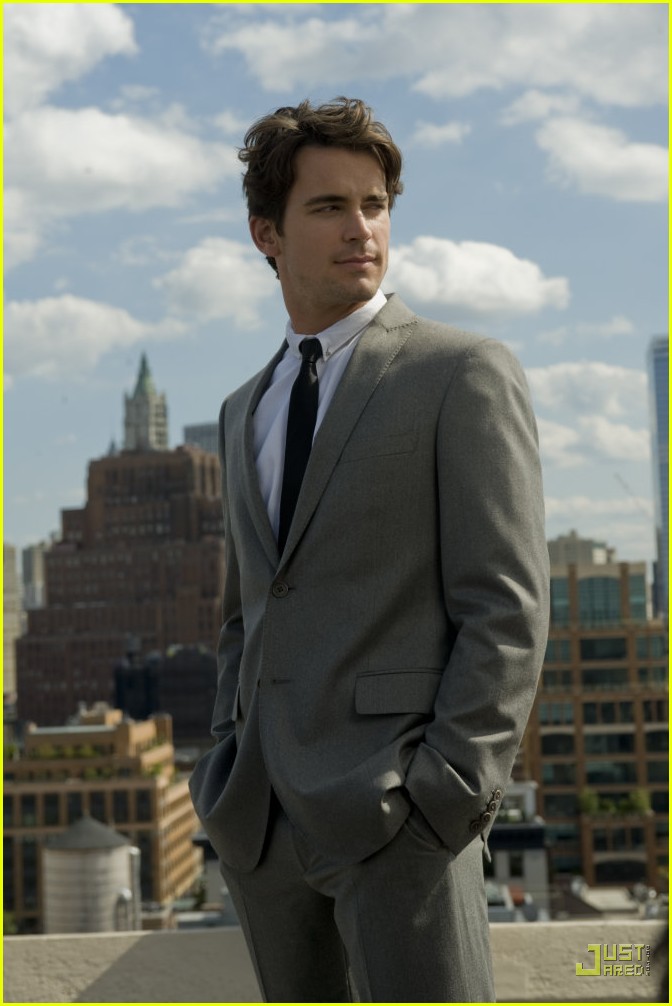 HOMBRES MARAVILLOSOS (DE ESOS DE AMOR PLATONICO) - Página 11 Matthew-bomer-white-collar-hunk-05