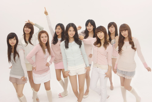 Girls' Generation nombradas como modelos del 'Cinema 3D TV' de LG 2009072300431_0