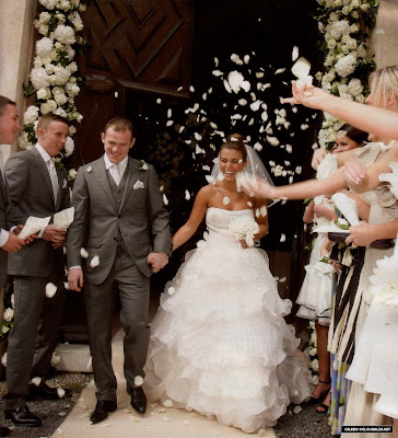 صور wayne rooney مع زوجته Coleen Coleen-wayne-wedding-26