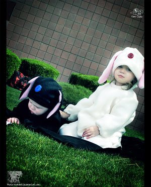 Cosplay de mokona Mokona_Siblings_by_Khiorii