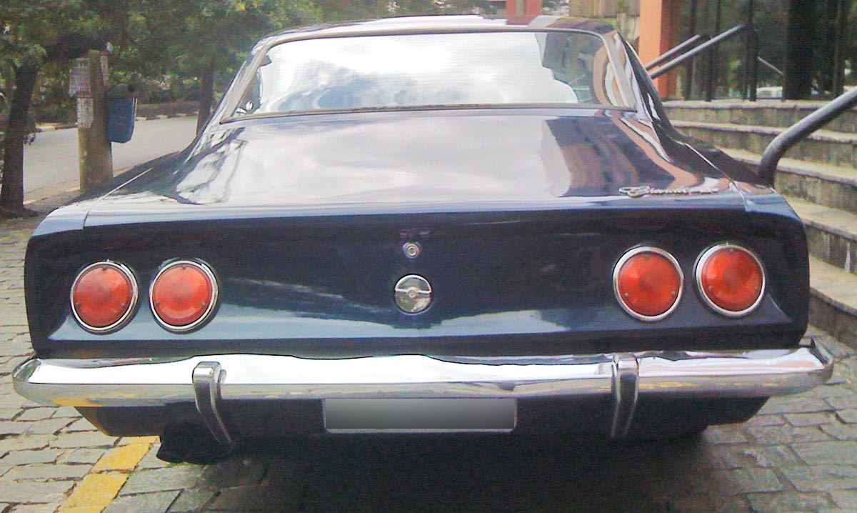 escapamento 4x2 Opala-de-Luxo-Fastback-79-Traseira