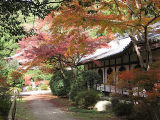 Tradiciones Japonesas para recibir el nuevo año. Templo