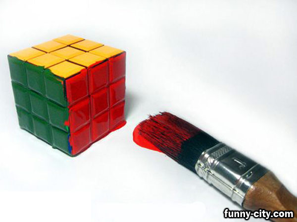 Ο Κύβος του Ρουμπικ Finally-solved-rubiks-cube