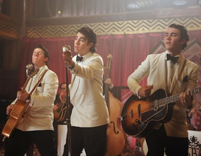 61 Fotos del Video LOVEBUG  Jonas Brothers!!! 0