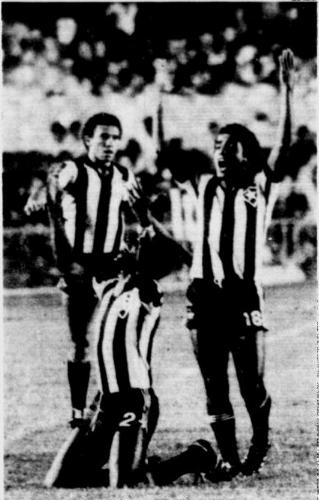 Campeonato Brasileiro 1981: Botafogo x Flamengo  1981-04-19-Mirandinha-Perivaldo-Edson-Botafogo-x-Flamengo