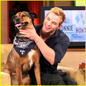 Ash's Fotoalbum Kellan-lutz-kola-bonnie-hunt