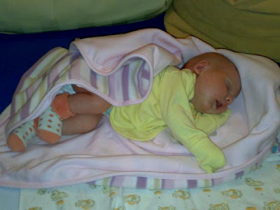 النوم سلطان Cute-sleeping-babies-11