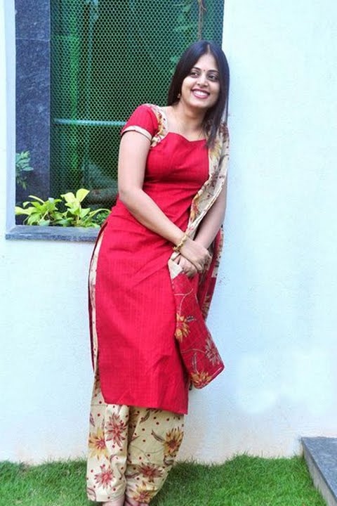 தமிழ் நடிகை சிந்து மேனன் புகைப்படம் - Page 2 Sindhu-Menon-latest-pics25