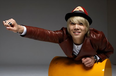 Lee Hong Ki [Acteur/Chanteur] M Hongki%20%288%29