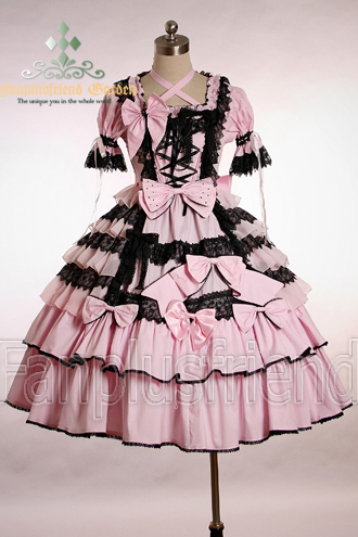 Habitación 0417 - Página 4 Dolly_Gothic_Lolita_Cross_Straps_Collar_Tiered_Trimmings_Dress_DR00086_01