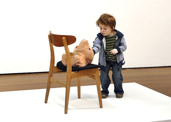 வினோதமான படங்கள்  Sculptures_by_Patricia_Piccinini9