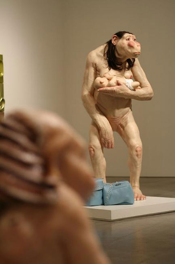 வினோதமான படங்கள்  Sculptures_by_Patricia_Piccinini38