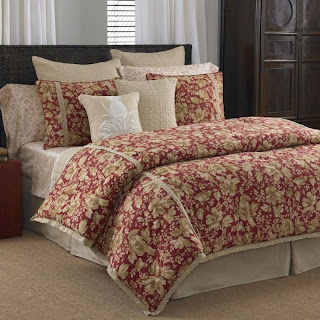 Luxury bedding. 259618