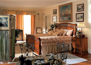    Rialto-Antique-Bed