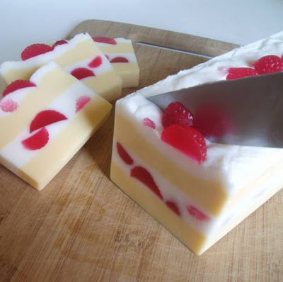 Wierd cakes Creative_Soap_19