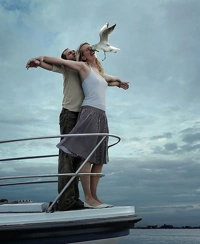 Titanic..!! Funny_couple_on_boat