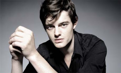 Earth y Tyler comparecen SamRiley1