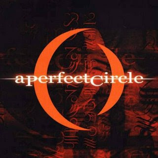 ¿Qué estáis escuchando ahora? ZA_Perfect_Circle-Mer_De_Noms-Frontal