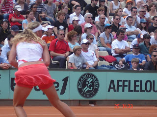 Caroline Wozniacki hot photo gallery Caroline_wozniacki_nice_backshot