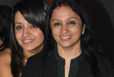  கமலின் மன்மதன் அம்பு படத்தில் நடிக்கும் த்ரிஷா அம்மா! Trisha_mother1