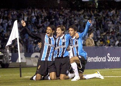 Grêmio merecia algo melhor em 2007 - Tópico Gigante GremioXdefensor