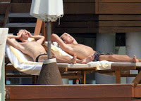 [Photos]Bill et Tom aux Maldives Janvier 2010. - Page 2 TomBill8