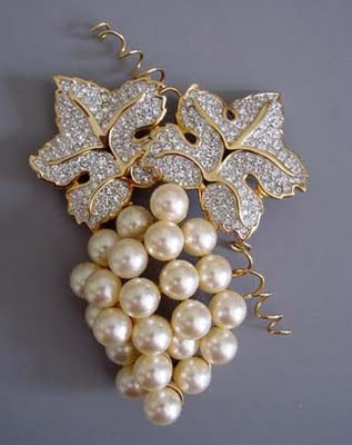 بروشات روعه Brooch_4