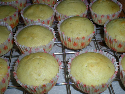 HOMEMADE YUMMYLICIOUS MUFFINS (NEW !!! ORANGE MUFFINS) DSCN3935