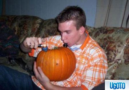 How to make a Pumpkin Bong Pumpkin-bong-c50