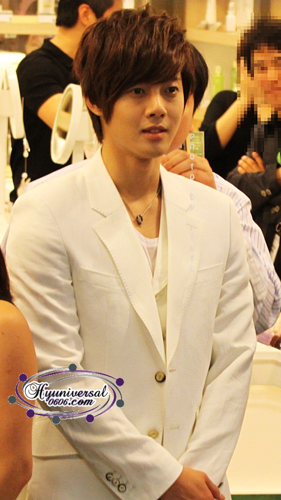 Kim Hyun Joong @ the face shop SG Tampines Poder Mall Hyun11