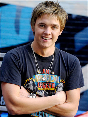 avatar filimi Star-411-jesse-mccartney-300-101106