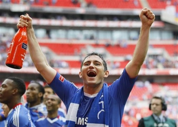 Imagenes de la celebracion, final FA Cup Lampard-Champagne