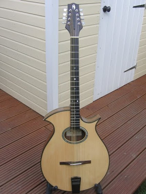 Bandolim Mandocello