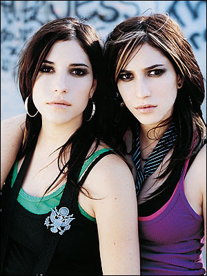 The Veronicas A2180the-veronicas