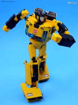 [Masterpiece Tiers] BADCUBE OTS-08 SUNSURGE aka SUNSTREAKER - Sortie Janvier 2016 - Page 5 5kN6nAhe