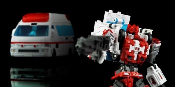 [MakeToys] Produit Tiers - Gamme MT - Basé sur les BD TF d'IDW - Page 10 9jCc3XcP