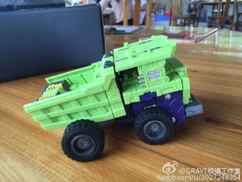 [Combiners Tiers] TOYWORLD TW-C CONSTRUCTOR aka DEVASTATOR - Sortie 2016 - Page 15 BZZbHEg1