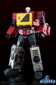 [Masterpiece Tiers] KFC TOYS TRANSISTOR aka BLASTER - Sortie Novembre 2014 DOq4hTrD