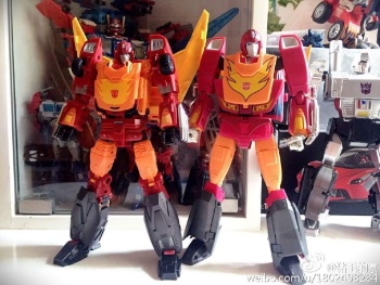 [DX9toys] Produit Tiers - Jouet D-06 Carry aka Rodimus et D-06T Terror aka Black Rodimus - Page 2 DtgAjCfF