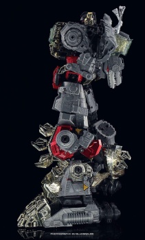 [Combiners Tiers] G-CREATIONS SHURAKING aka COMBINER DINOBOT - Sortie 2015-2016 - Page 4 ErAzSXuz