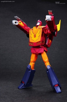 [Masterpiece] MP-28 Hot Rod/Météorite ― MP-40 Targetmaster Hot Rod/Météorite - Page 3 G0I059Se